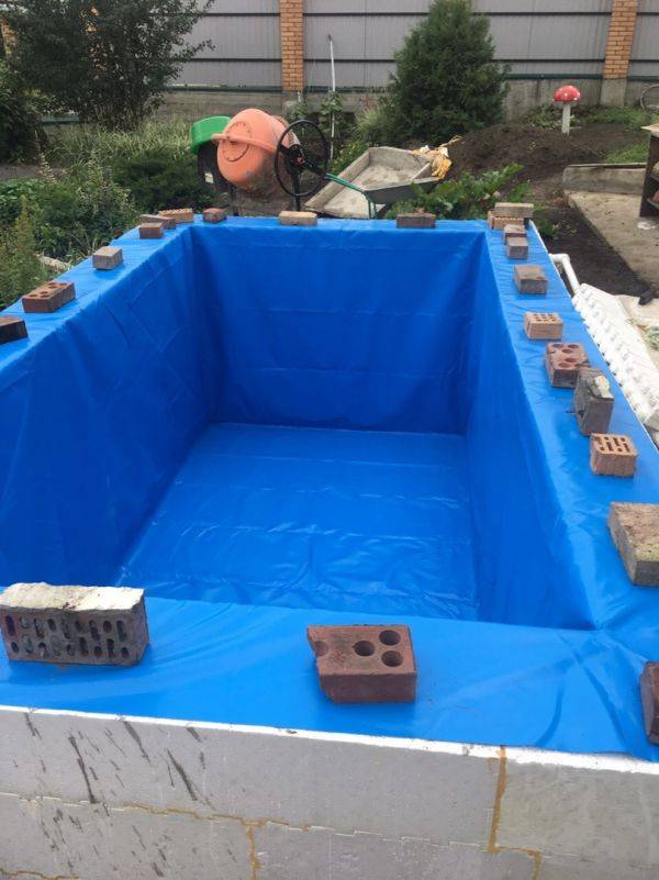 Пошаговая инструкция, как сделать бассейн на даче своими руками