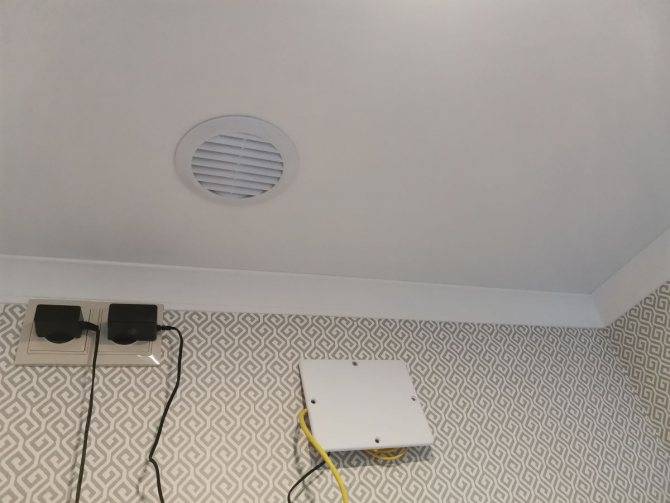 Вентиляция в натяжном потолке: вентиляционная решетка для натяжного потолка, вентилятор, вытяжка, как сделать клапан