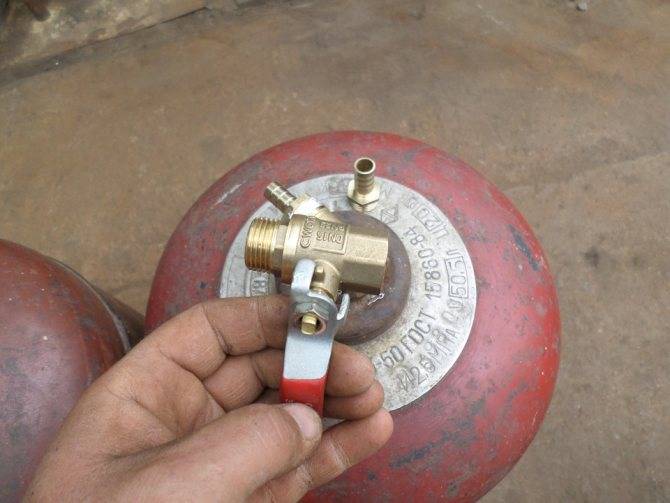 Как разобрать газовый баллон: пошаговая инструкция + меры предосторожности