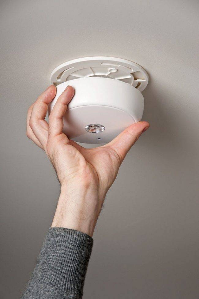 Лучший светильник с датчиком движения для дома: идеальные решения для экономии расхода электроэнергии