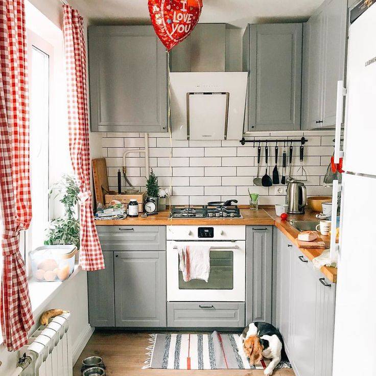 5 правил, которые помогут сделать уютной и удобной даже маленькую кухню