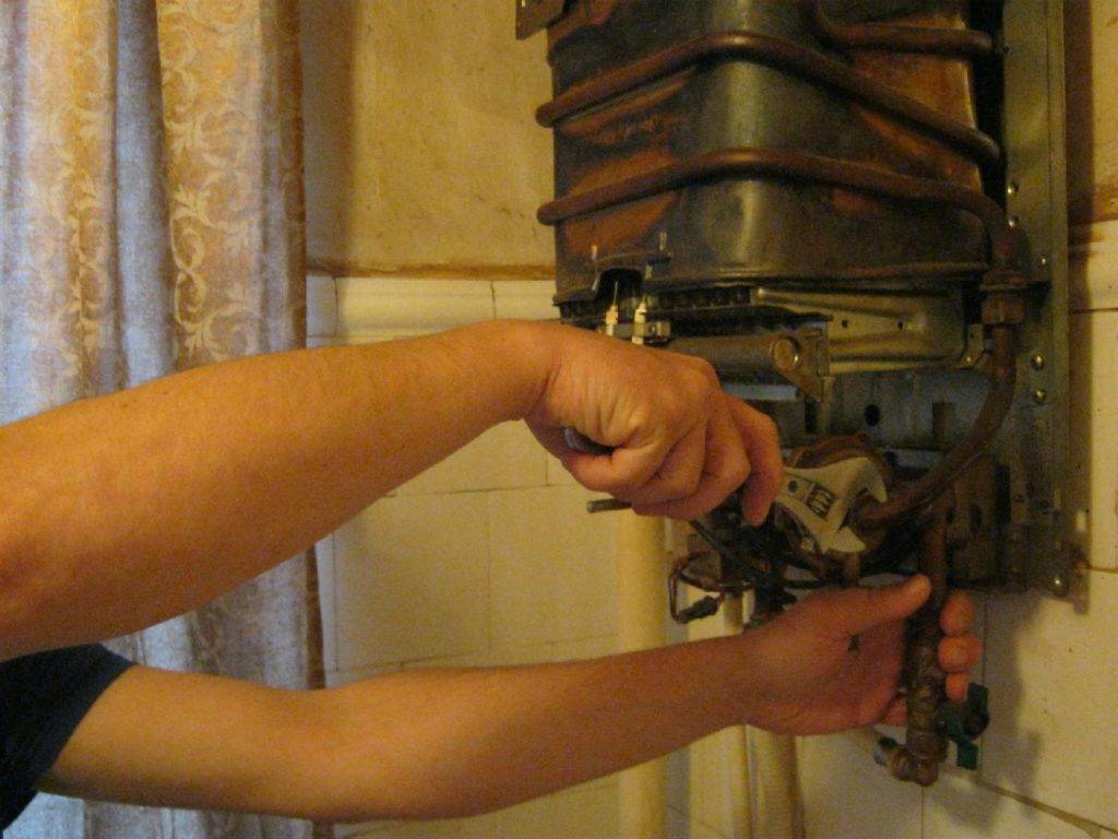 Как отремонтировать газовую колонку своими руками