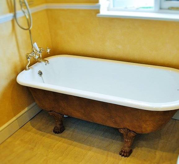Какие ванны лучше - чугунные или акриловые? сравнение чугунных и акриловых ванн, плюсы и минусы.