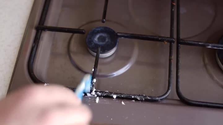 Как очистить решетку газовой плиты от нагара в домашних условиях