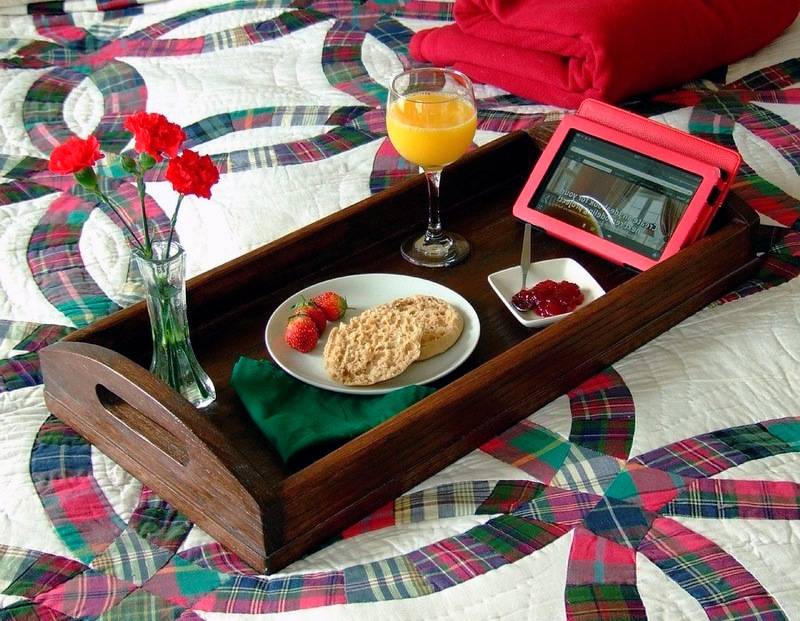 ???? создаём романтическое настроение каждый день с помощью столика для завтрака в постель