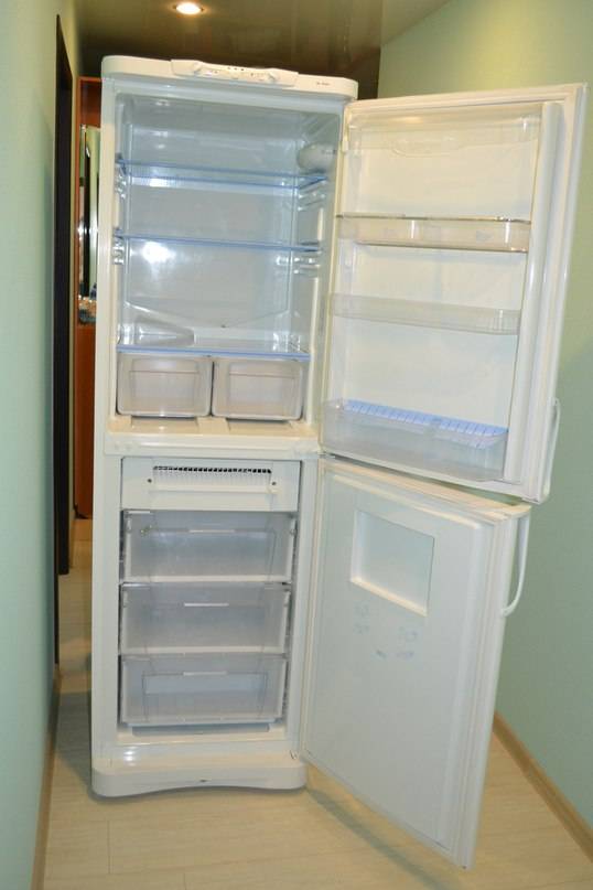Холодильники Indesit: обзор достоинств и недостатков + рейтинг ТОП-5 лучших моделей