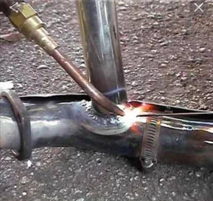 Сварка оцинкованных труб: правила подбора электродов и нормы применение газовой горелки