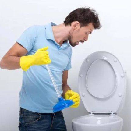 Запах канализации в ванной: причины и способы устранения
