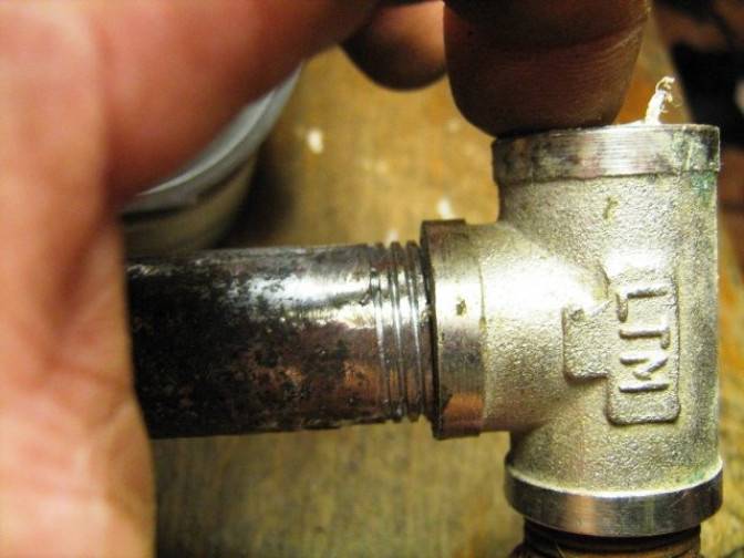 Как нарезать резьбу на трубе: как делать нарезку на водопроводном или канализационном изделии