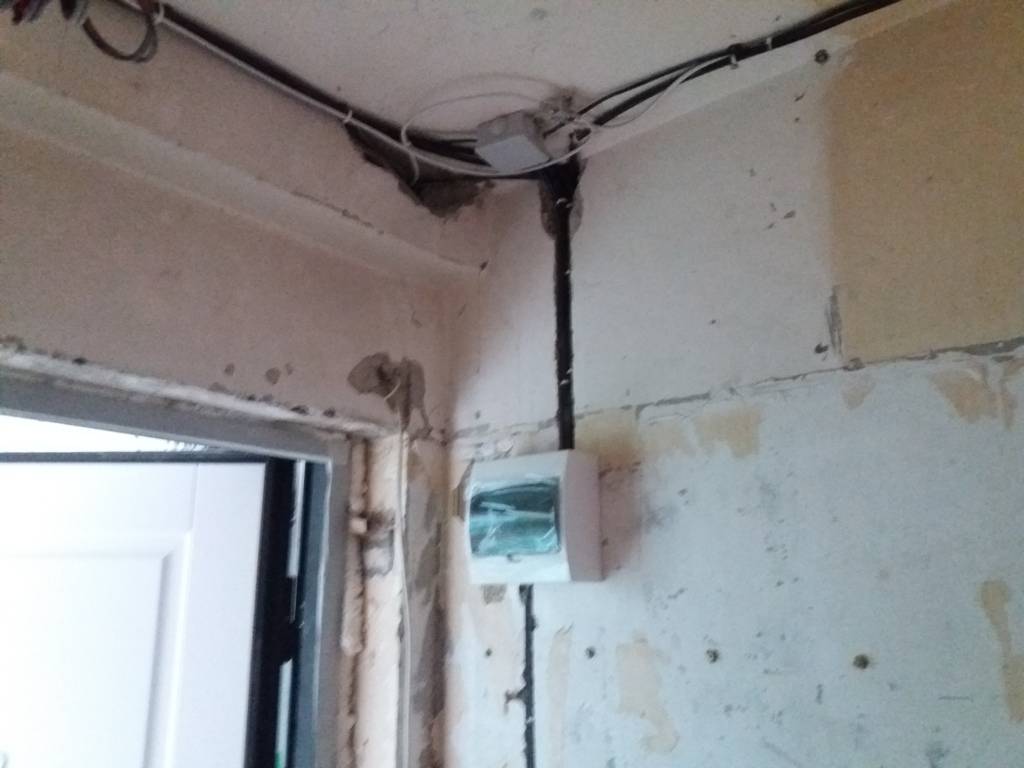 Замена электрической проводки в панельном доме своими руками