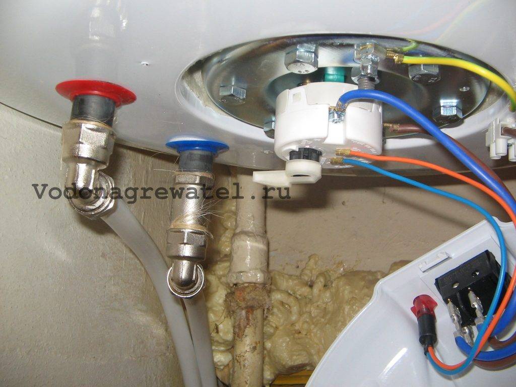 Как правильно включить водонагреватель термекс после установки?