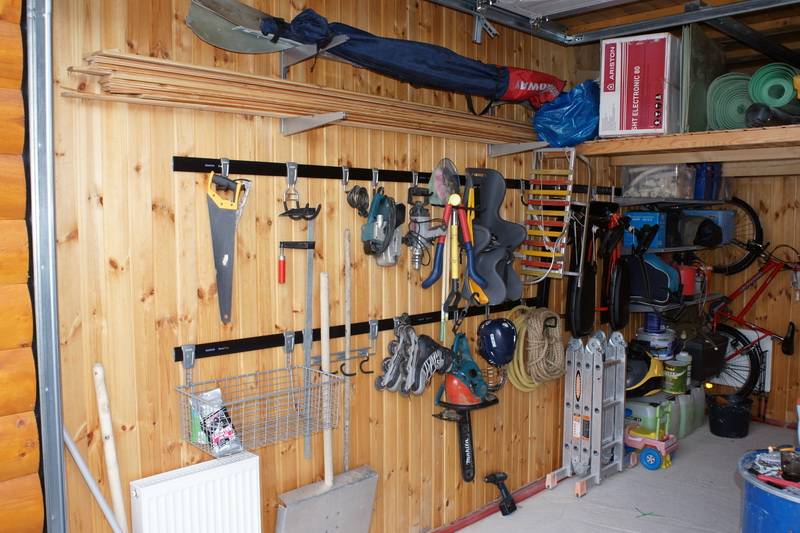 Как развесить инструменты на стене в гараже: лучшие идеи + инструкции по изготовлению систем хранения