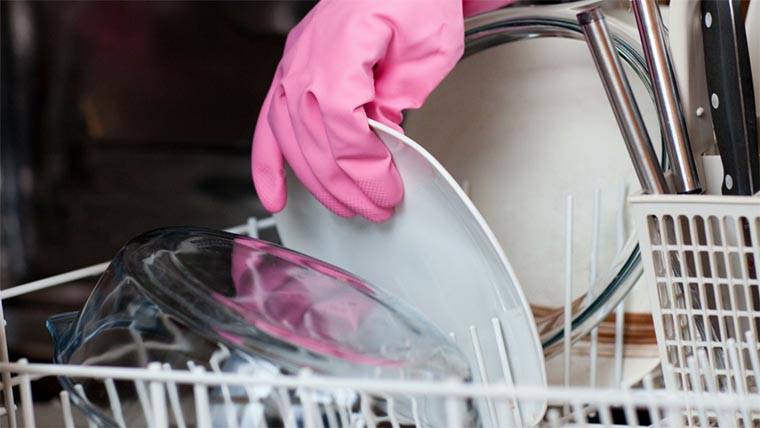 Что нельзя мыть в посудомоечной машине, а какую посуду можно