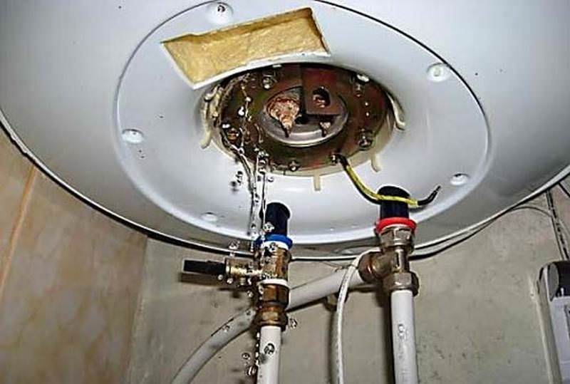 Как слить воду из водонагревателя для консервации системы водоснабжения