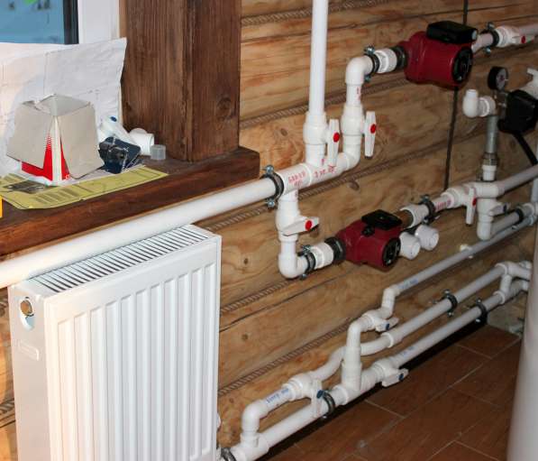 Экономное отопление частного дома без газа и электричества: полезно знать