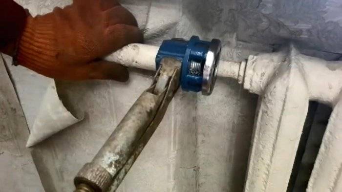 Как нарезать резьбу на водопроводной трубе: обзор способов