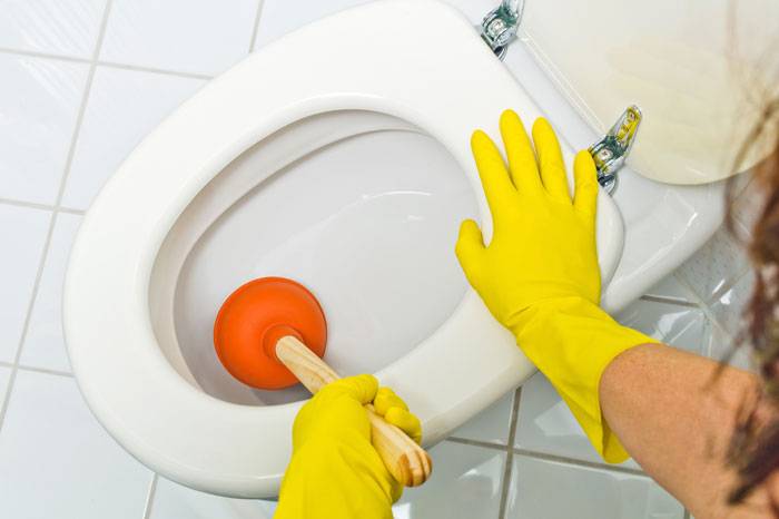 Чем прочистить канализационные трубы в частном доме: чистка канализации, как почистить, как пробить засор в домашних условиях, чем промыть, народные средства для очистки