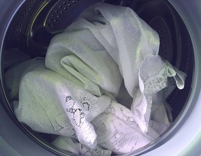 Как стирать и гладить льняные шторы