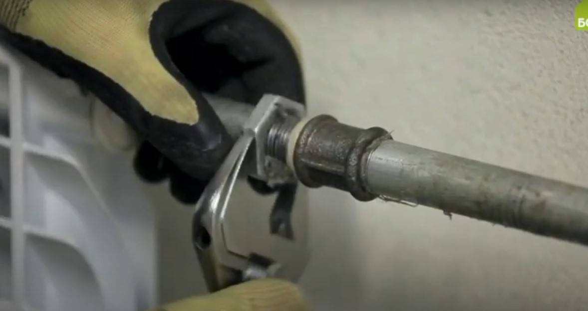 Как соединять, монтировать металлопластиковые трубы без протечек