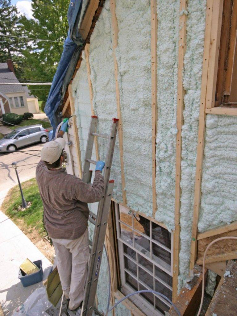 Чем лучше утеплять кирпичный дом снаружи – перечень материалов и методы утепления
