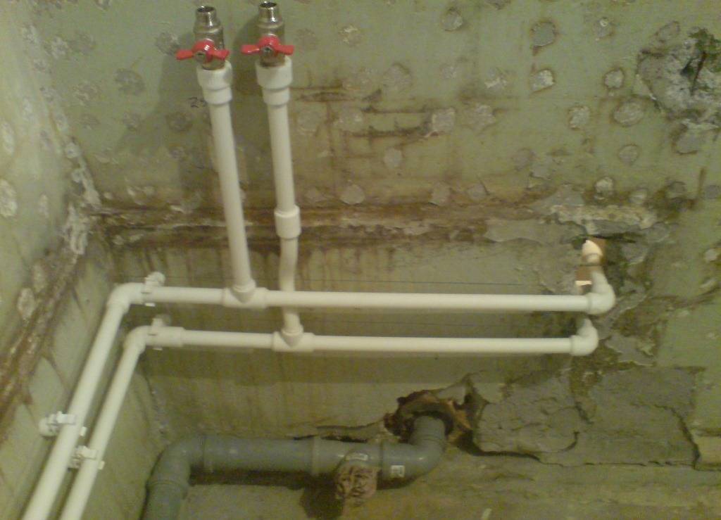 Монтаж полипропиленовых труб и разводка водопровода своими руками