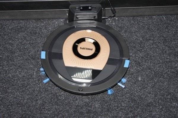 Робот-пылесос philips smartpro compact
